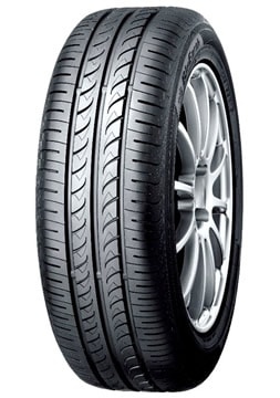 Llantas 205/60 R15 h BLUEARTH AE01 YOKOHAMA Origen japon